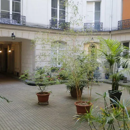 Odeon A 5 Minutes De La Seine